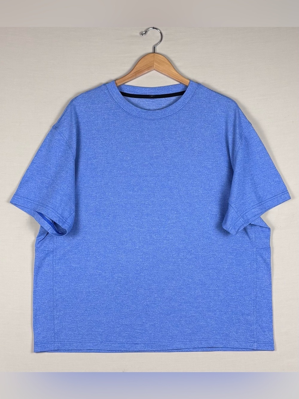 Lululemon Men’s Technical Training Tee Blue Heather Vented Performance Shirt